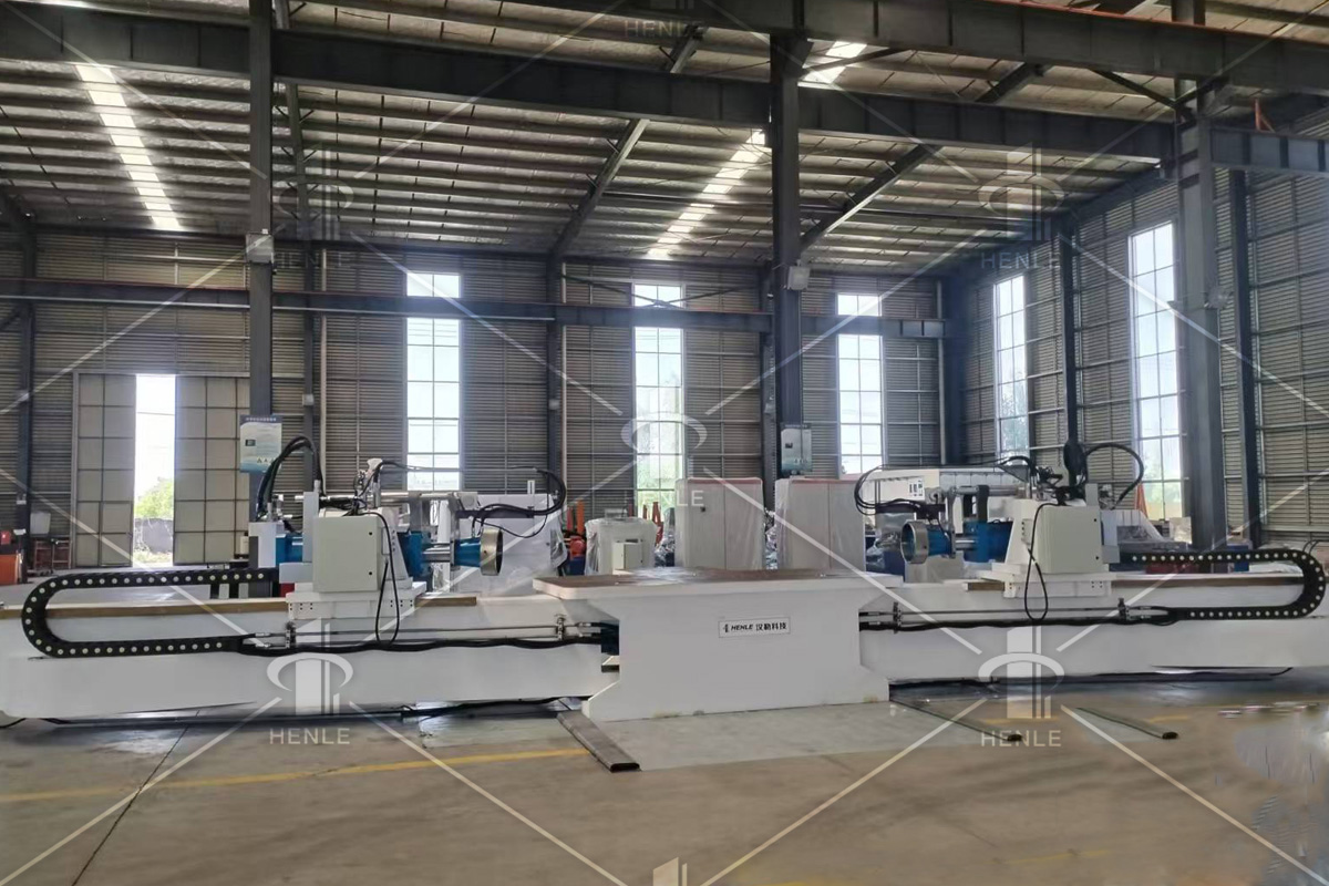 伺服數(shù)控拉彎機：精密型材彎曲成形裝備